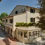 Hotel I Barronci & San Casciano in Val di Pesa